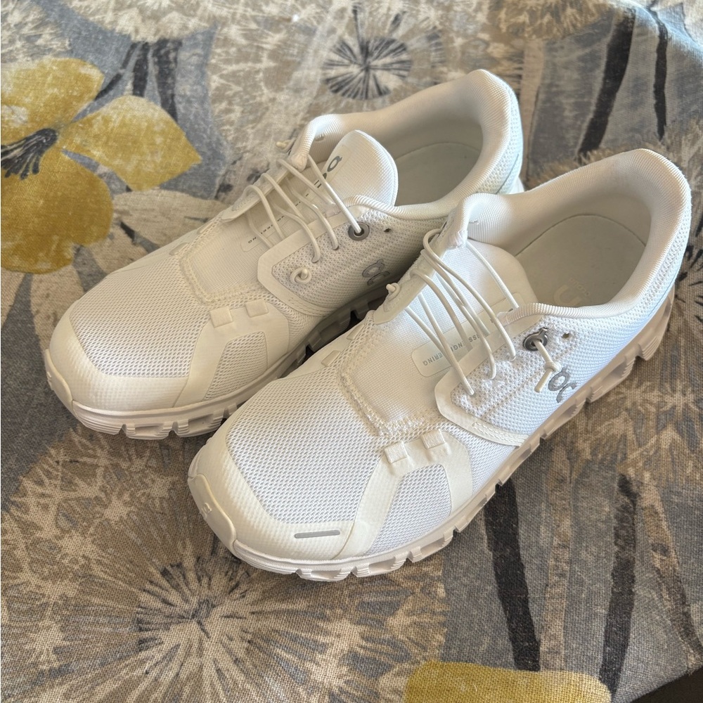 On Running Womens White Sneakers